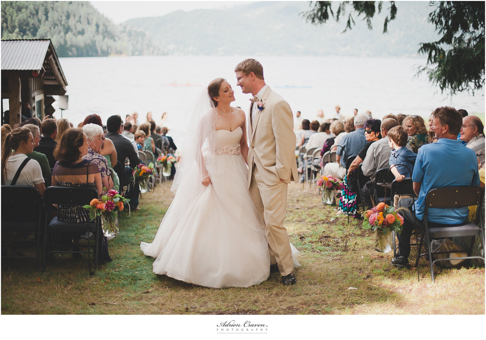 Olympic-Peninsula-Wedding-Photographer-Adrien-Craven-Just-Married017