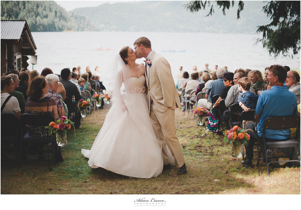 Olympic-Peninsula-Wedding-Photographer-Adrien-Craven-Just-Married018