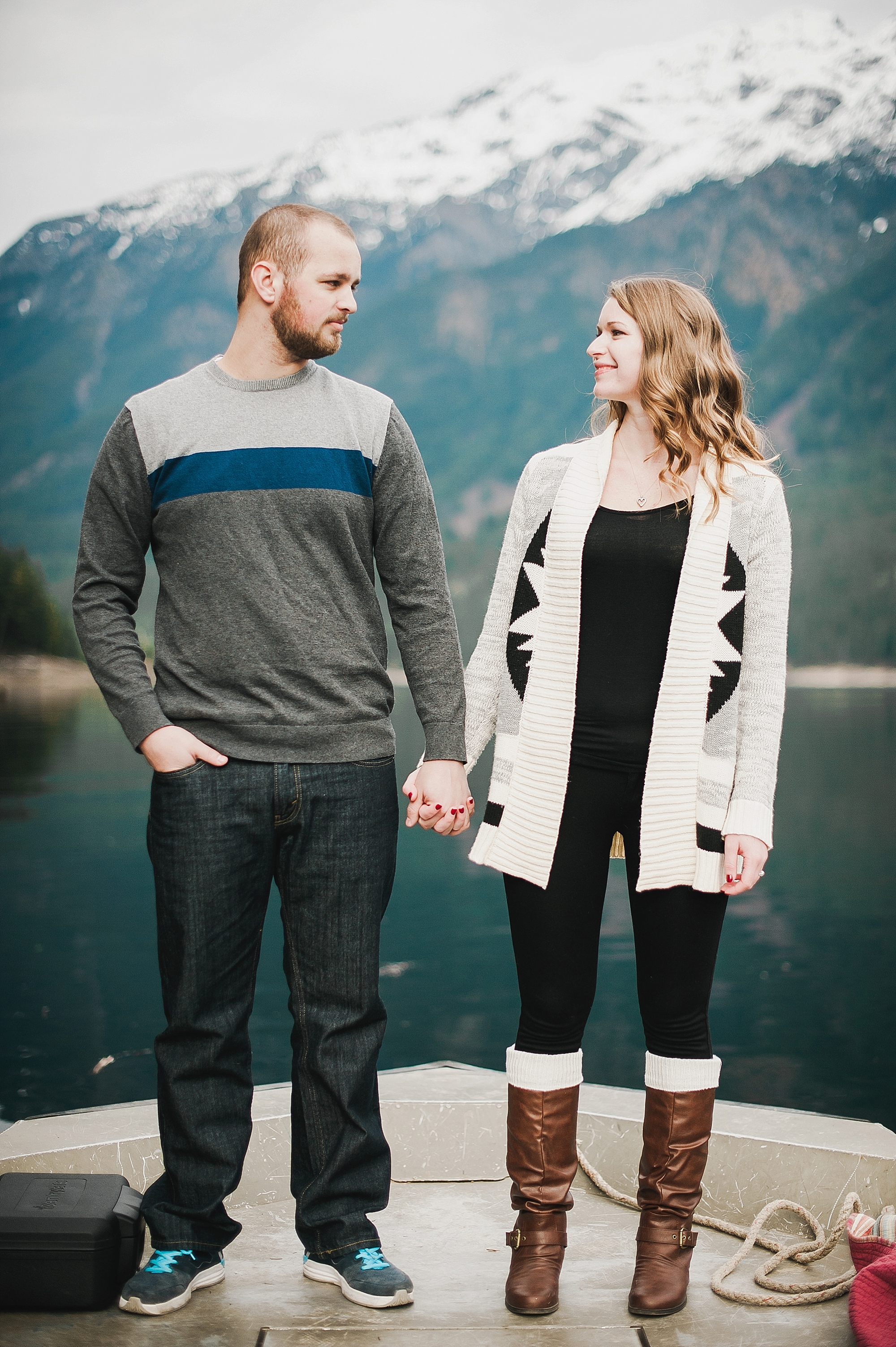 pacific-northwest-lake-ross-engagement0001