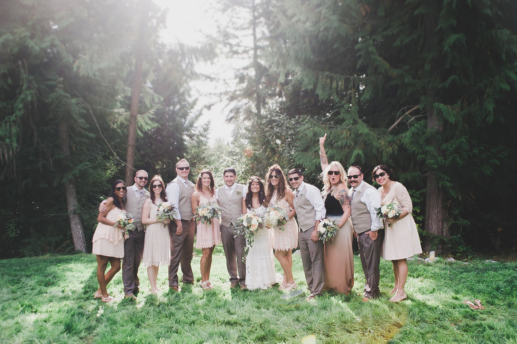 boho-forest-wedding-bridal-party