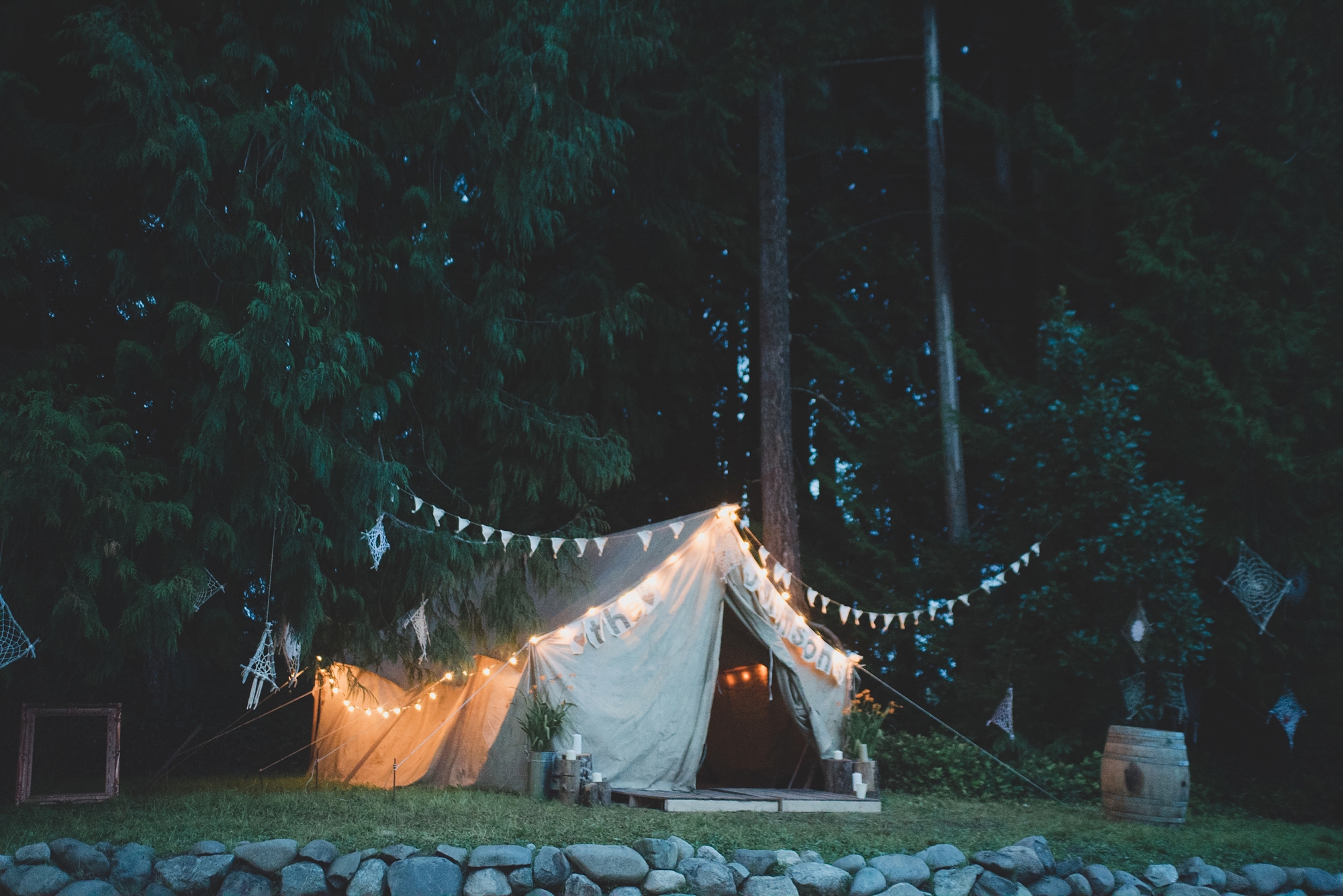 boho-forest-wedding-tent