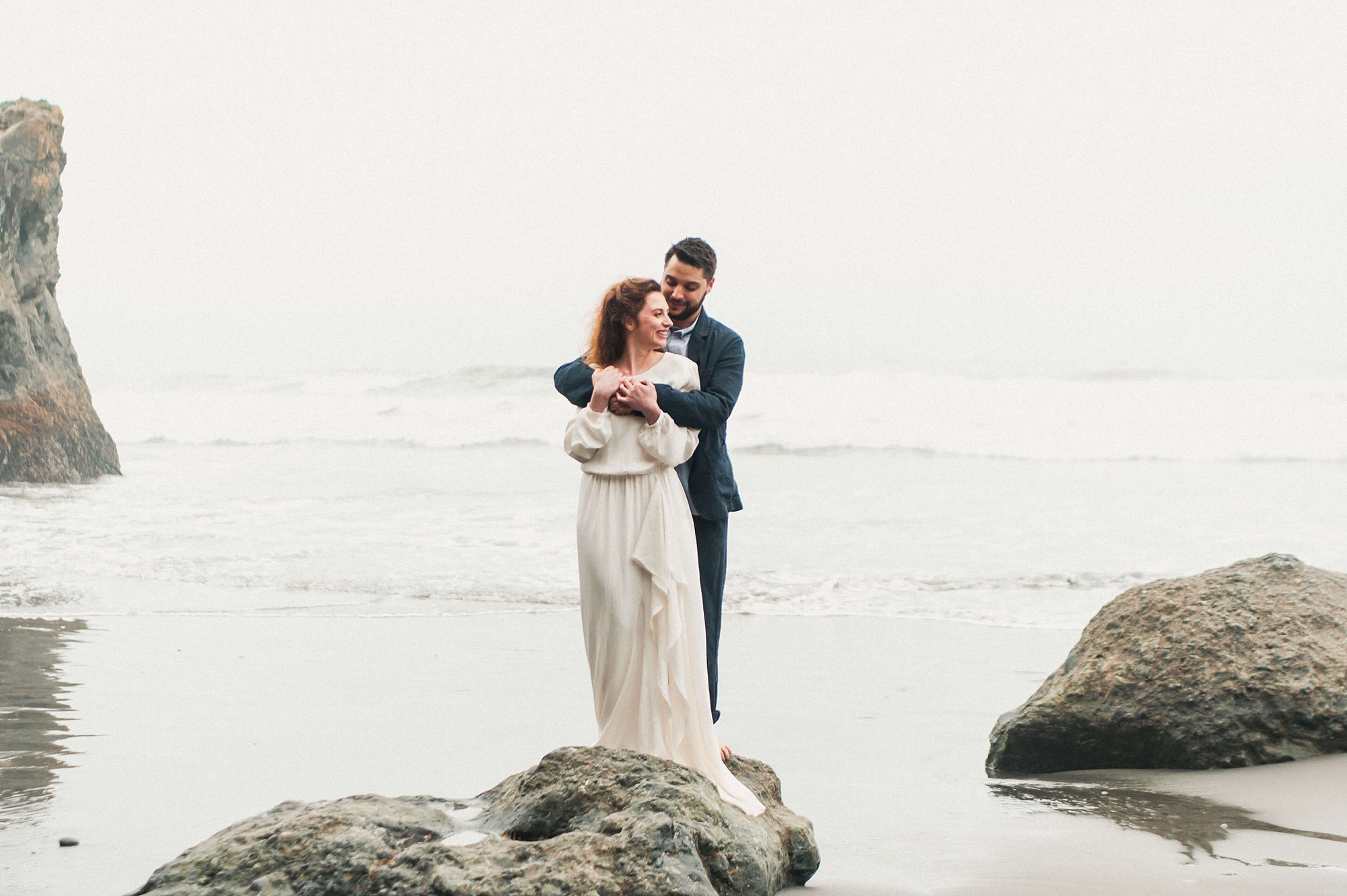 Washington Beach Bride and Groom