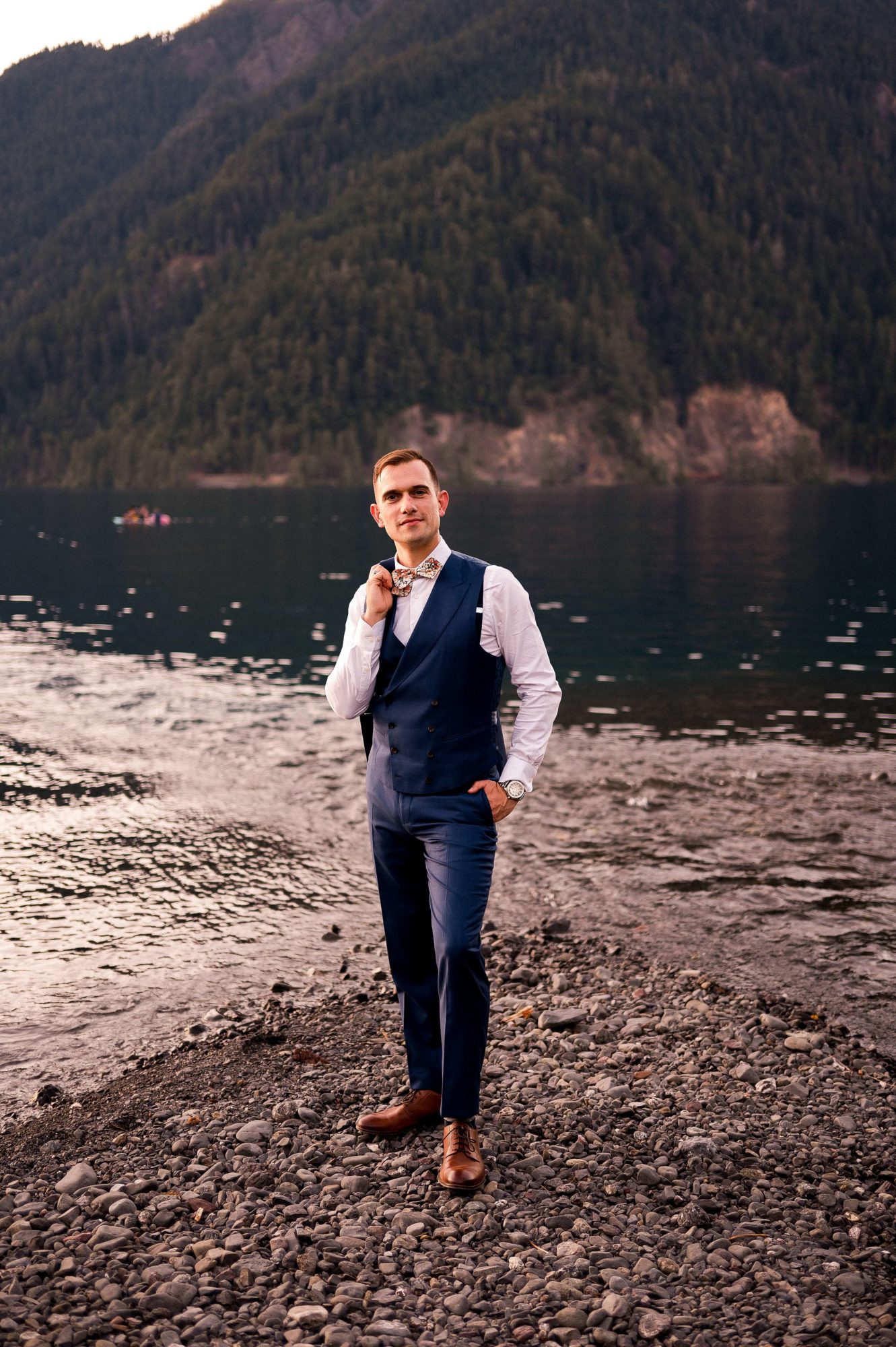 Groom on the beach at Lake Crescent
