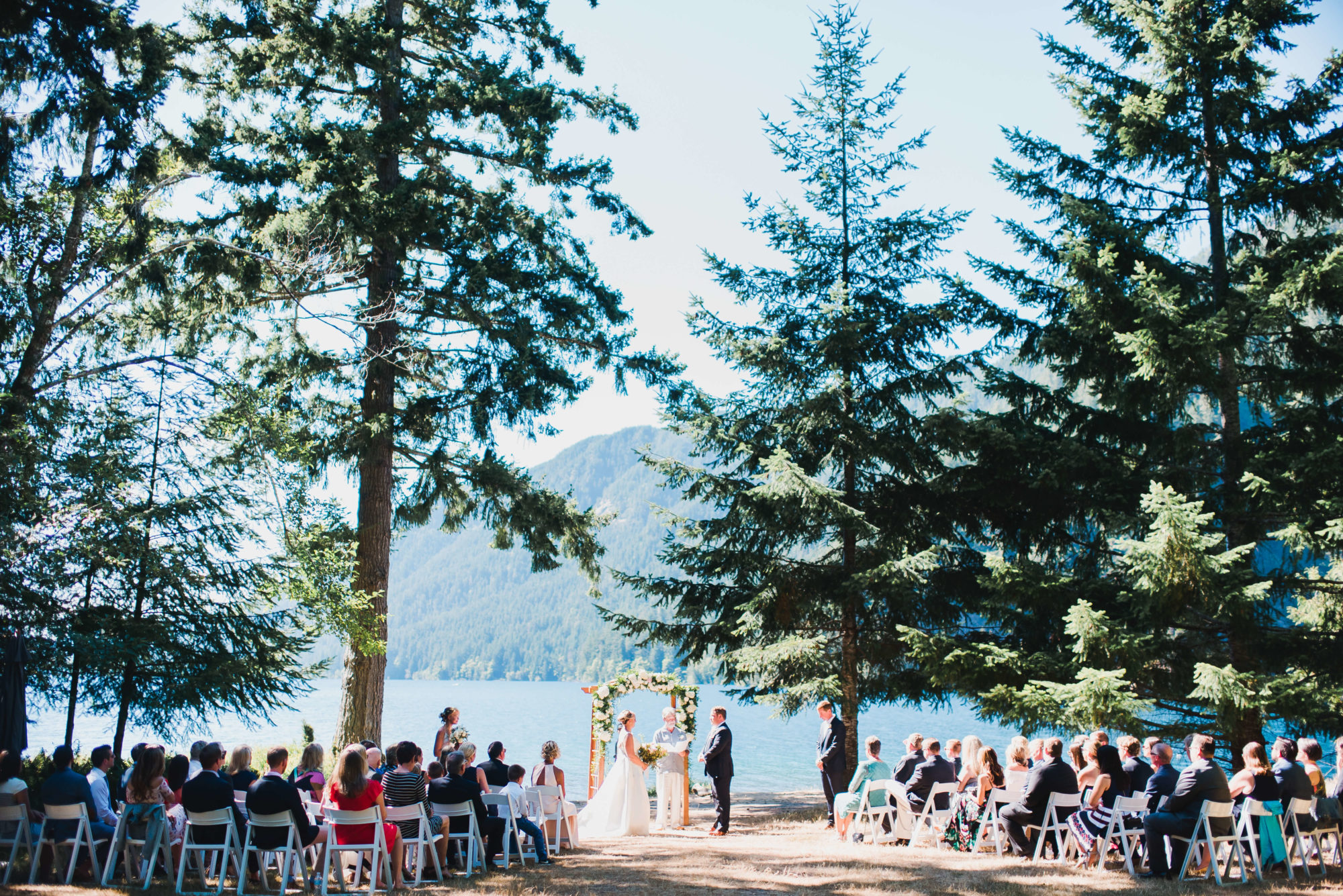 Lake Crescent wedding
